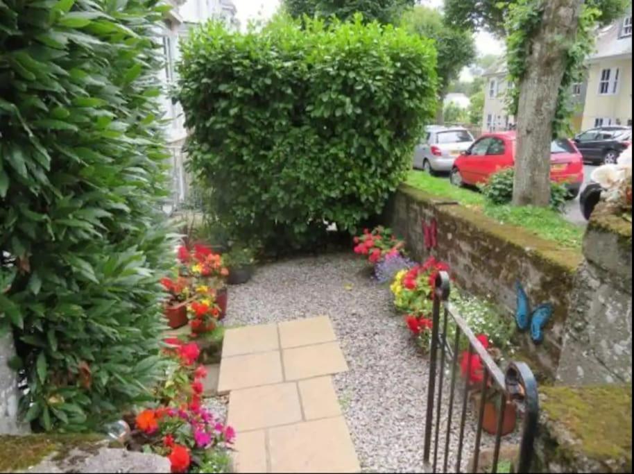 Bright 2 Bedroom Apartment Near Seafront Central Penzance Exteriör bild